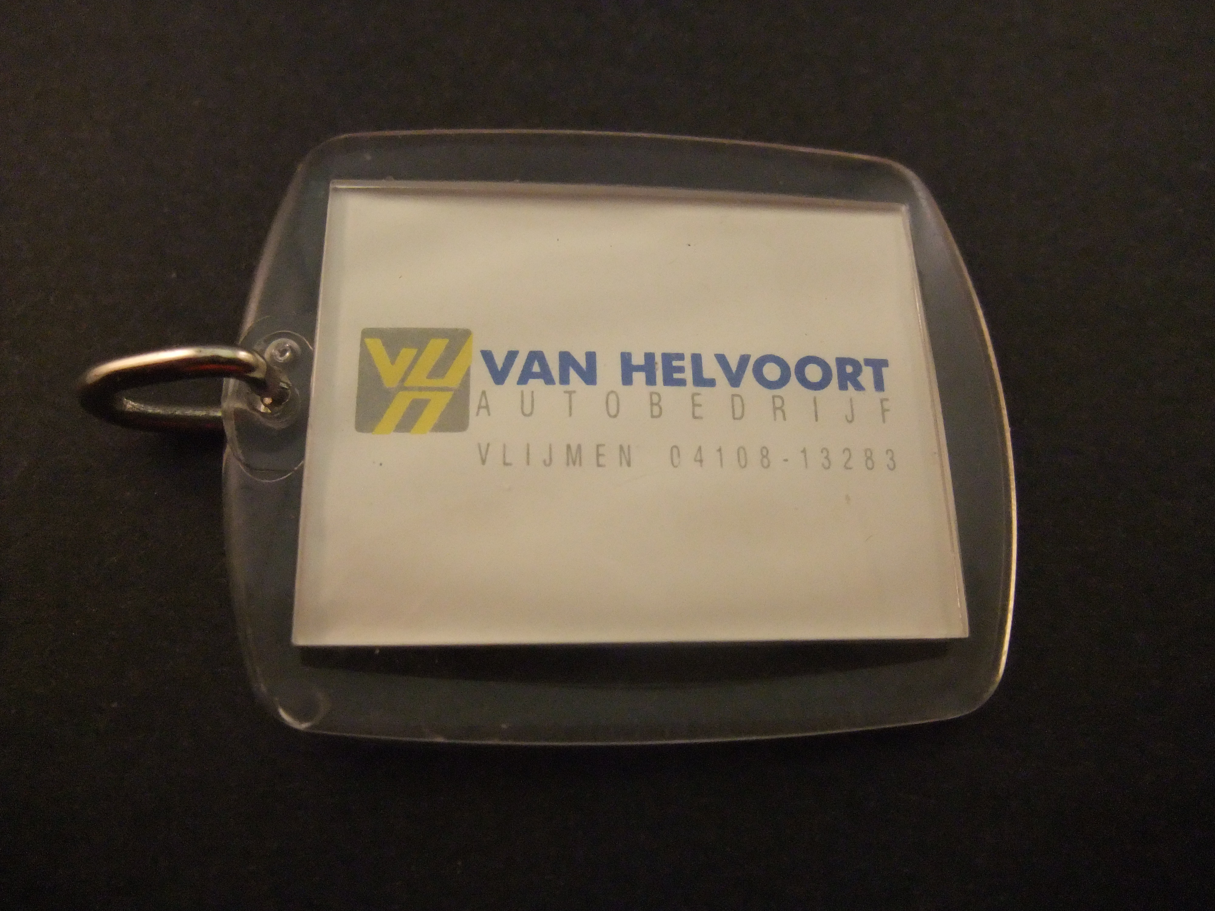 Autobedrijf van Helvoort Vlijmen sleutelhanger